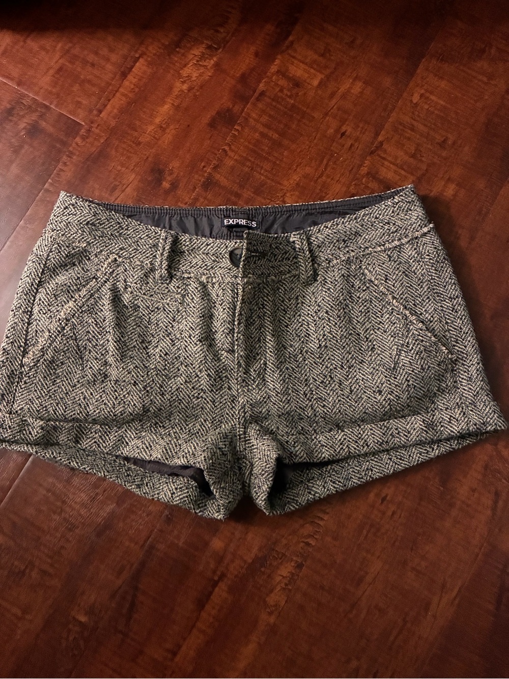 Express Herringbone Tweed High-Waist Shorts in brown/blk